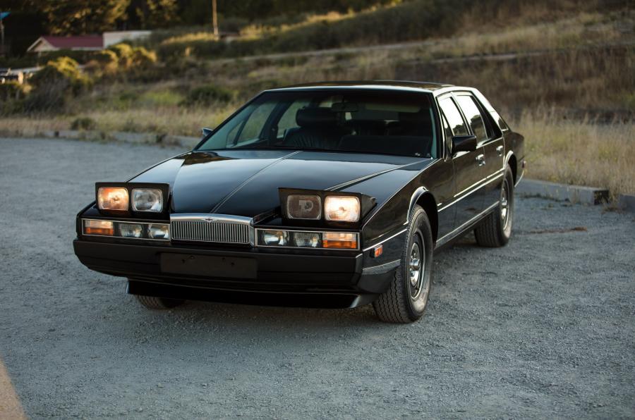  Aston Martin Lagonda 1982 года  (NA) (фото 17 из 35)